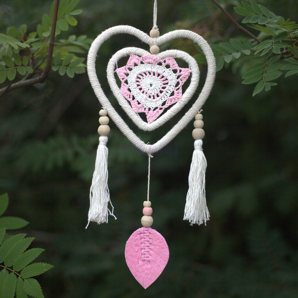 Atrapasueños de Bali - Corazón Rosa Mediano