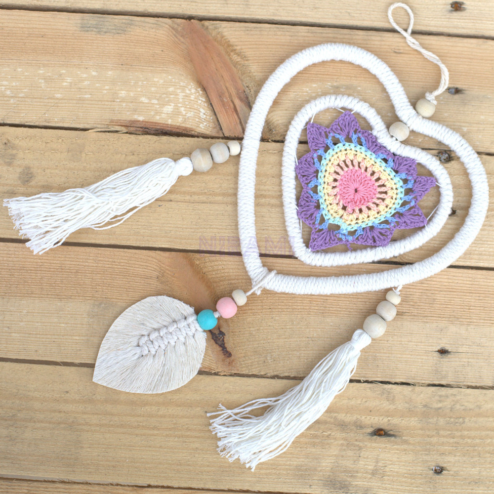 Atrapasueños de Bali - Corazón Multicolor Mediano