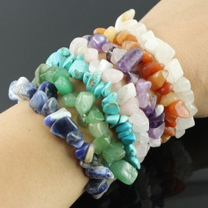 Gemstone fragments bracelets