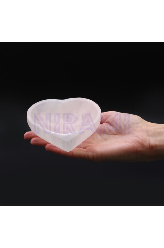 Cuenco de corazón de selenita - 10cm