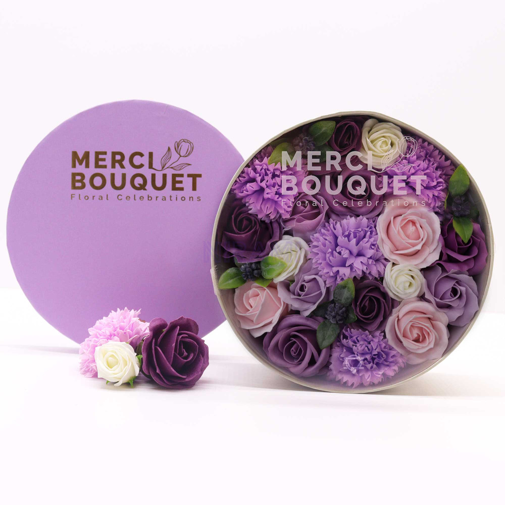 Rosa lavanda y clavel Caja Regalo Redonda Flores Jabón
