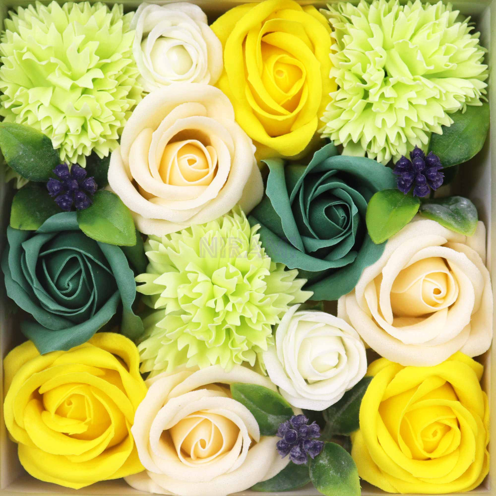 Celebraciones de Primavera - Amarillo y Verdes Caja Regalo Cuadrada Flores Jabón