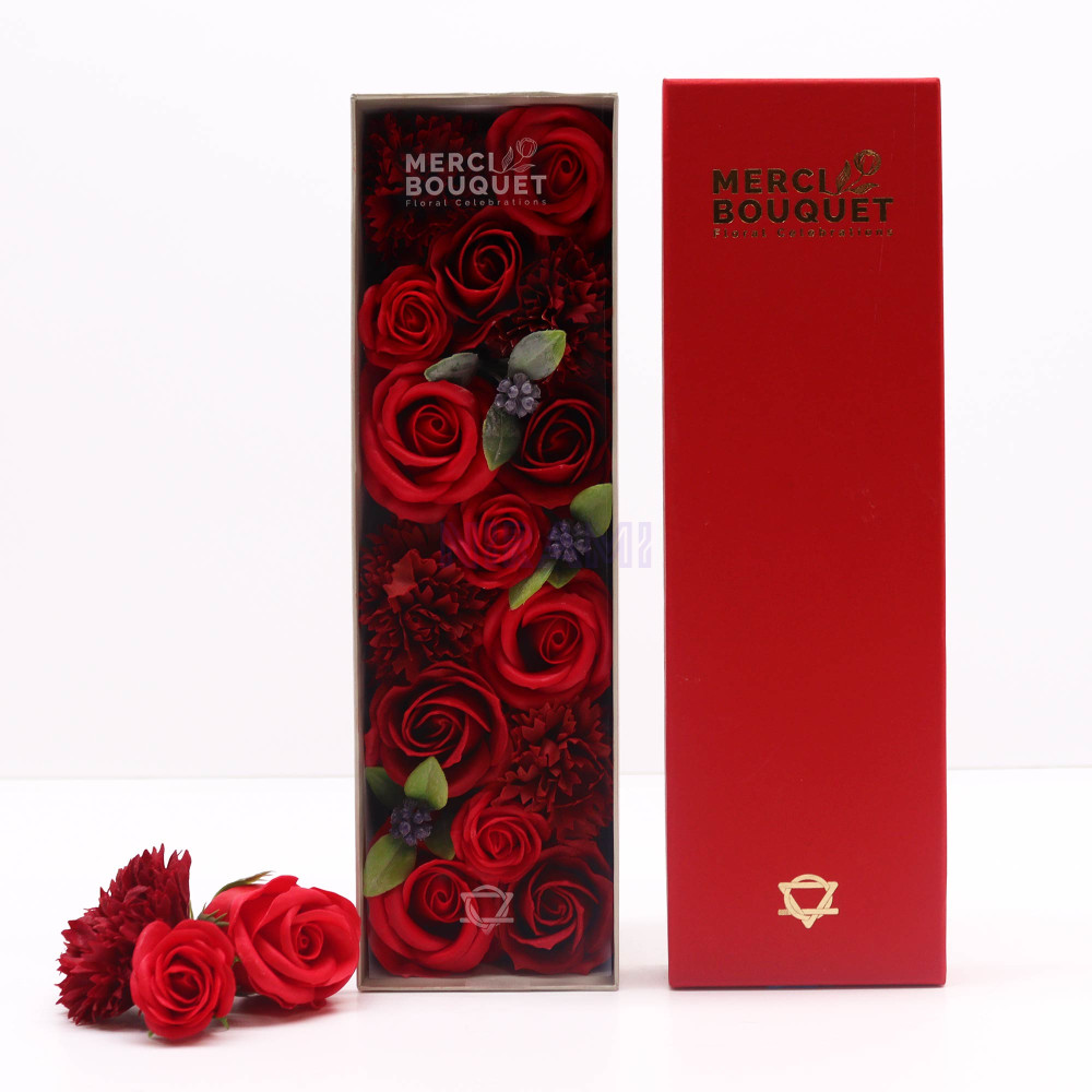 Rosas Rojas Clásicas Caja Regalo Larga Flores Jabón