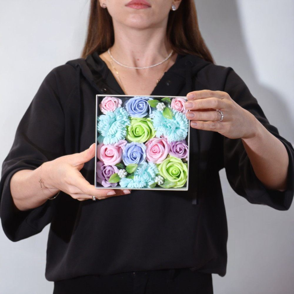 Bendiciones bebe Blues Caja Regalo Cuadrada Flores Jabón