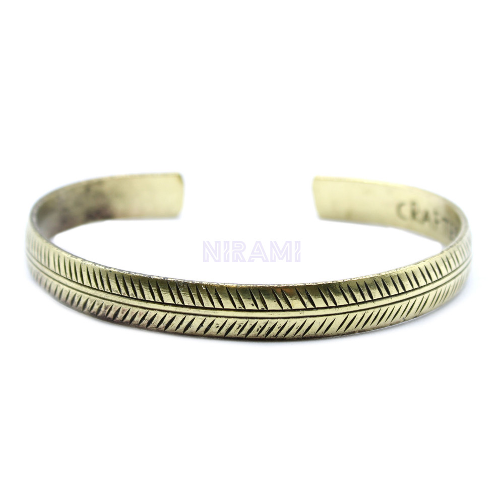 Hoja Tribal Delgada Pulsera Tibetana de Latón 