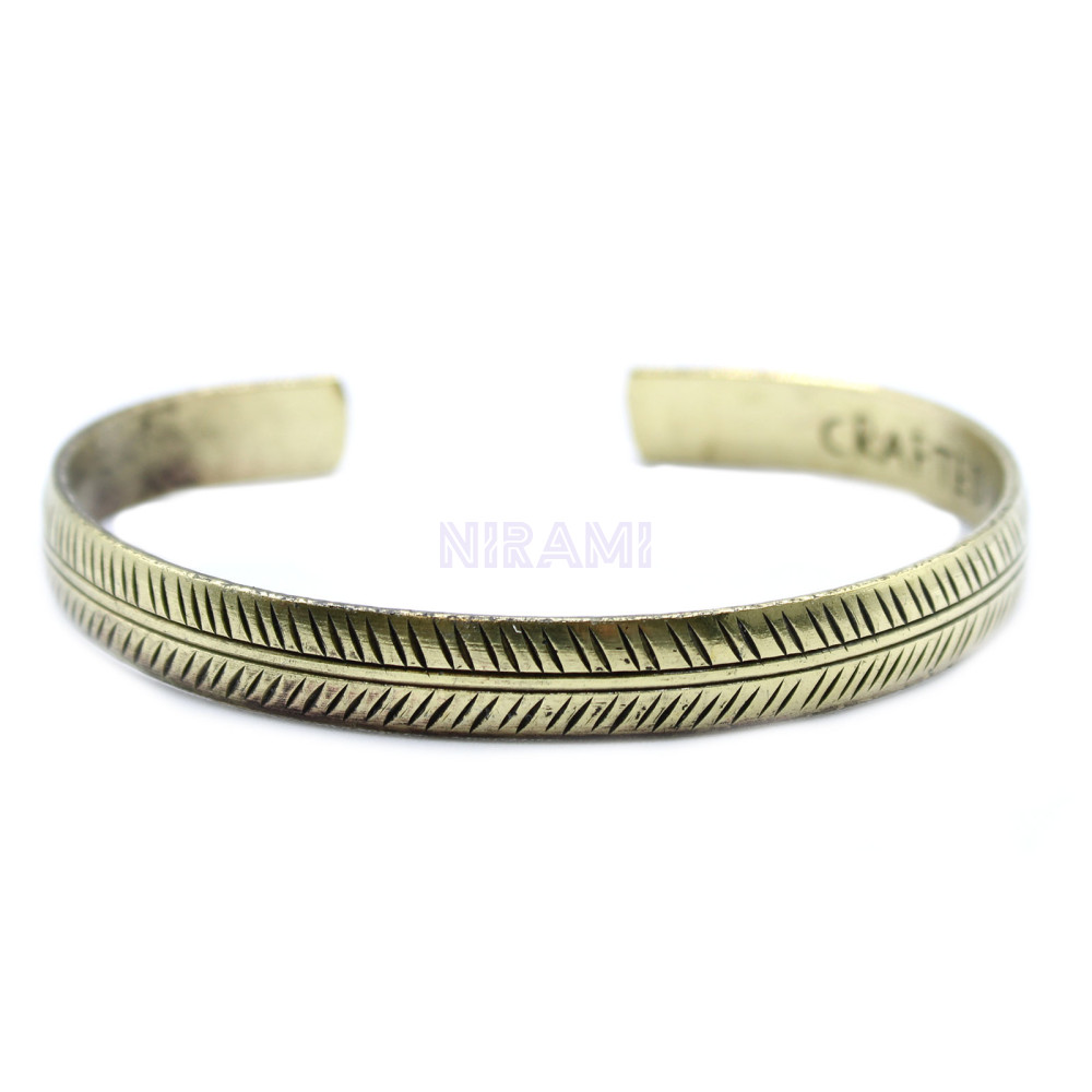 Hoja Tribal Delgada Pulsera Tibetana de Latón 