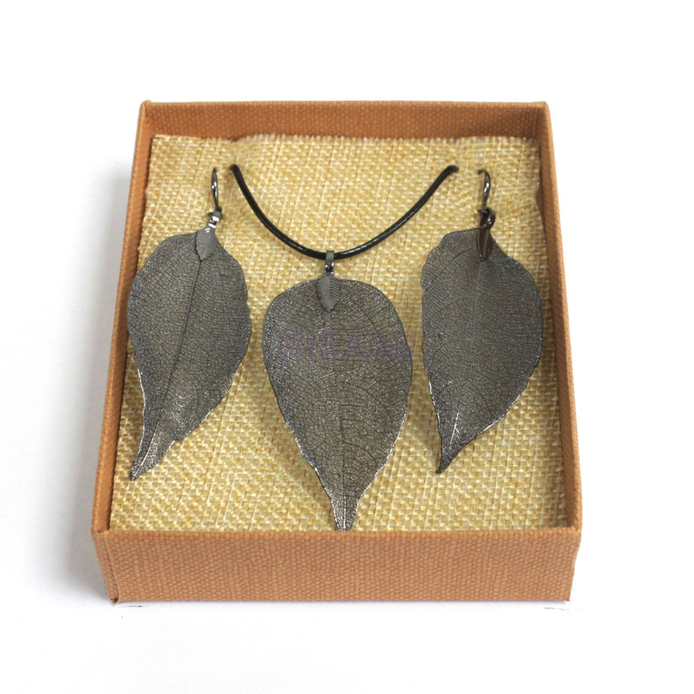 Conjunto Regalo de collar y aretes - Hoja de valor - Peltre