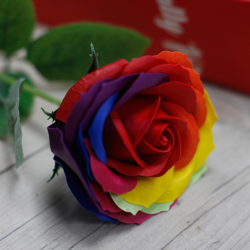 Flor de jabon Rosa simple - Arcoiris