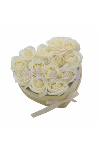 Caja de Regalo - Flor de Jabón 13 Rosas Crema - corazon