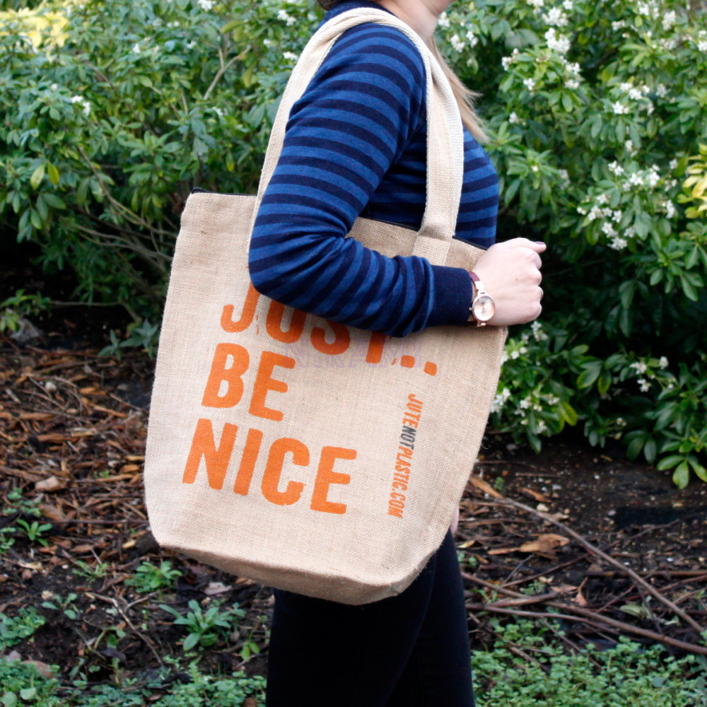 Bolso de yute ecológico - Just be nice (4 diseños surtidos)