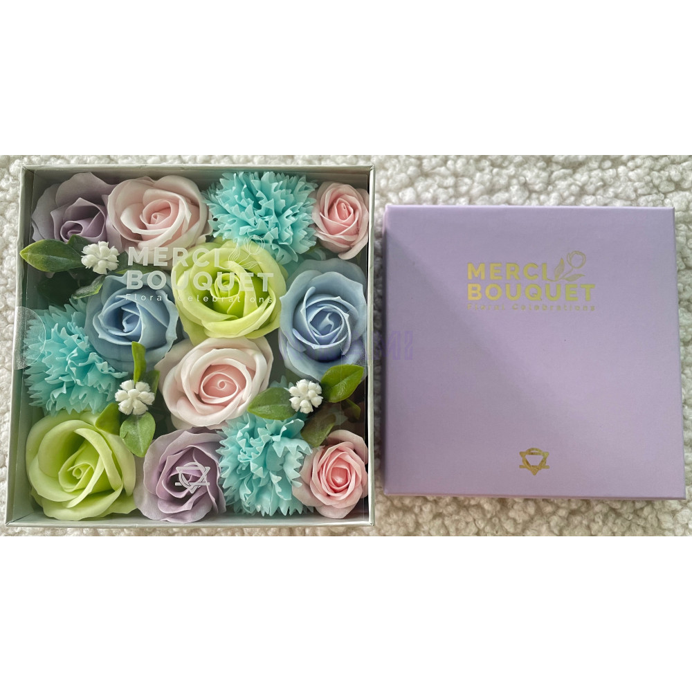 Bendiciones bebe Blues Caja Regalo Cuadrada Flores Jabón
