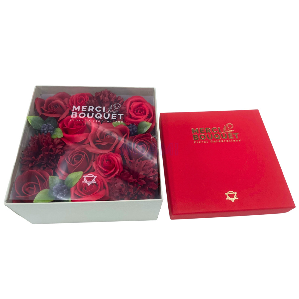 Rosas Rojas Clásicas Caja Regalo Cuadrada Flores Jabón