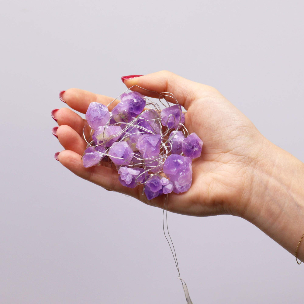 Luces de encanto gemas: amatista