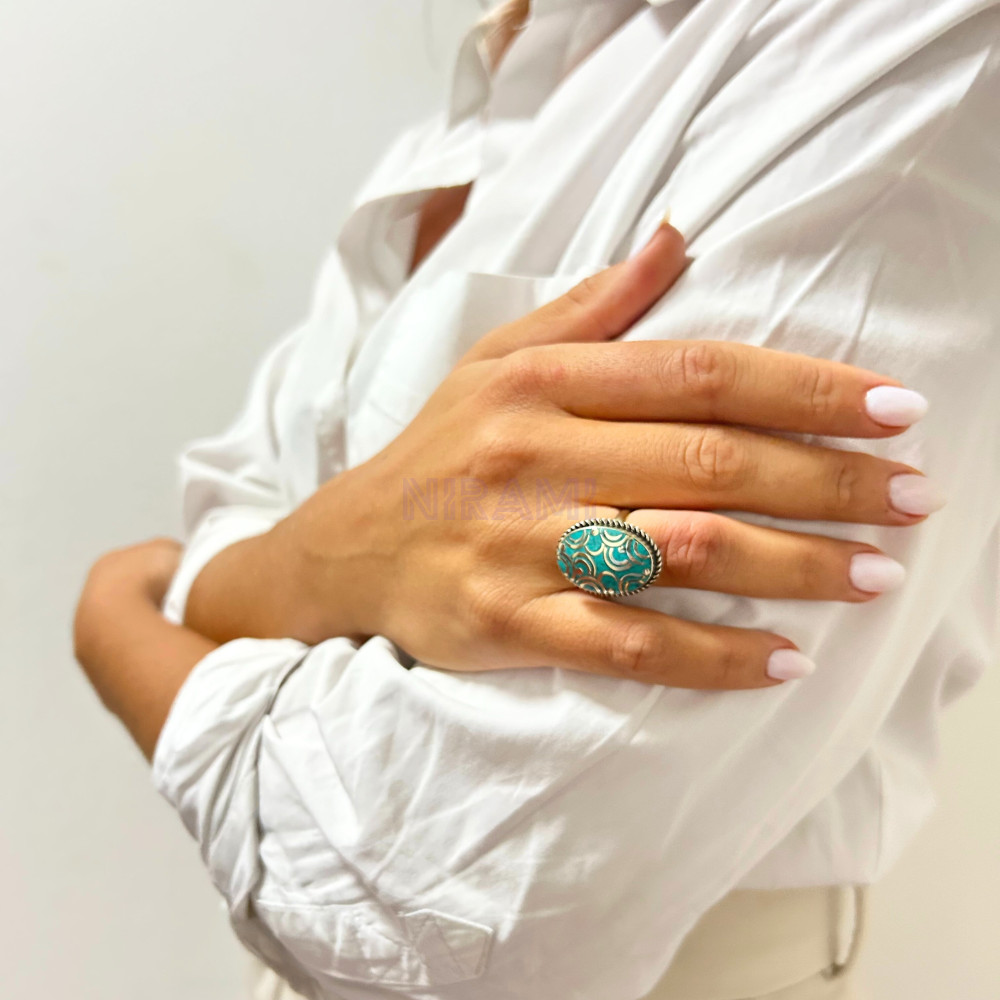 Anillo ovalado estilo nepalí (4 colores)
